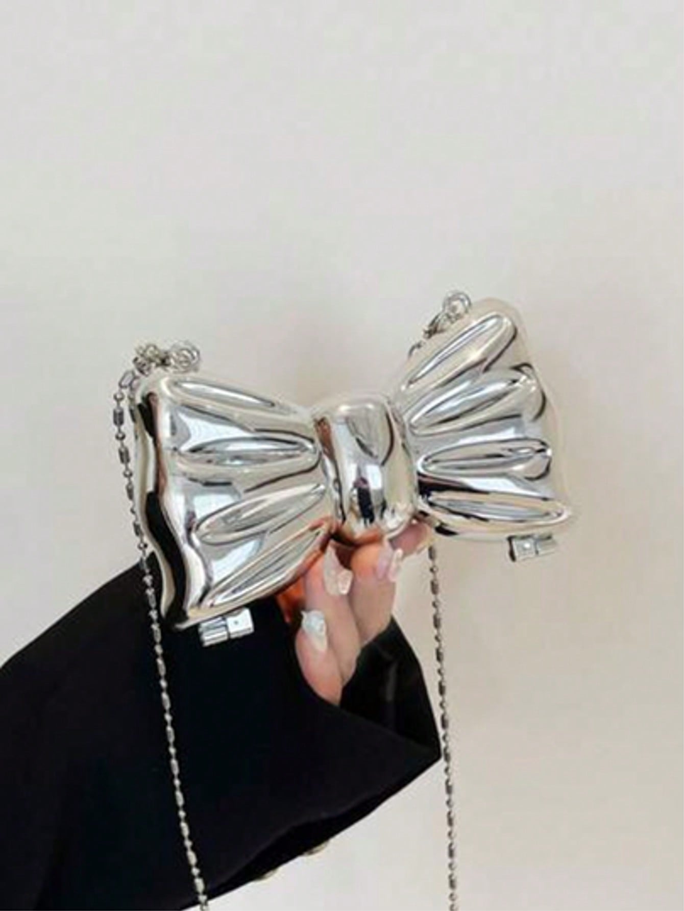 Kleine, glanzende clutch met e - Tie Clip Silver recensie en prijs