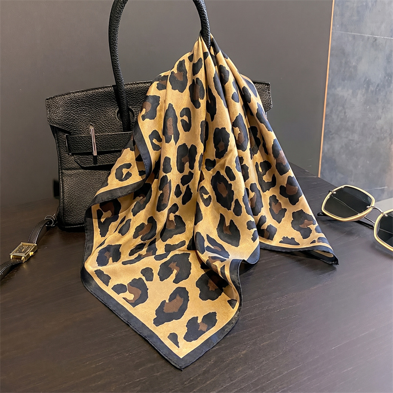 100% zijden vierkante sjaal me - Face Scarf Mask recensie en prijs